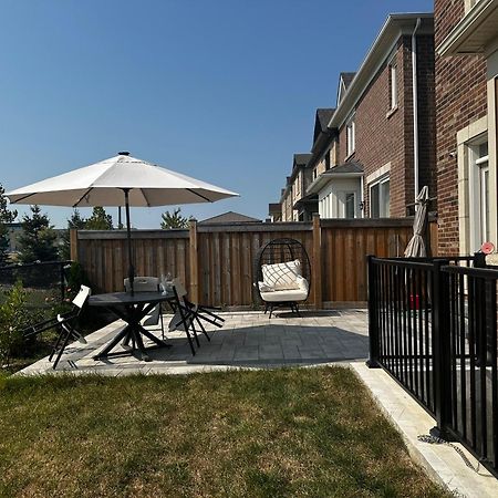 Luxury Basement Apartment In Oakville Buitenkant foto