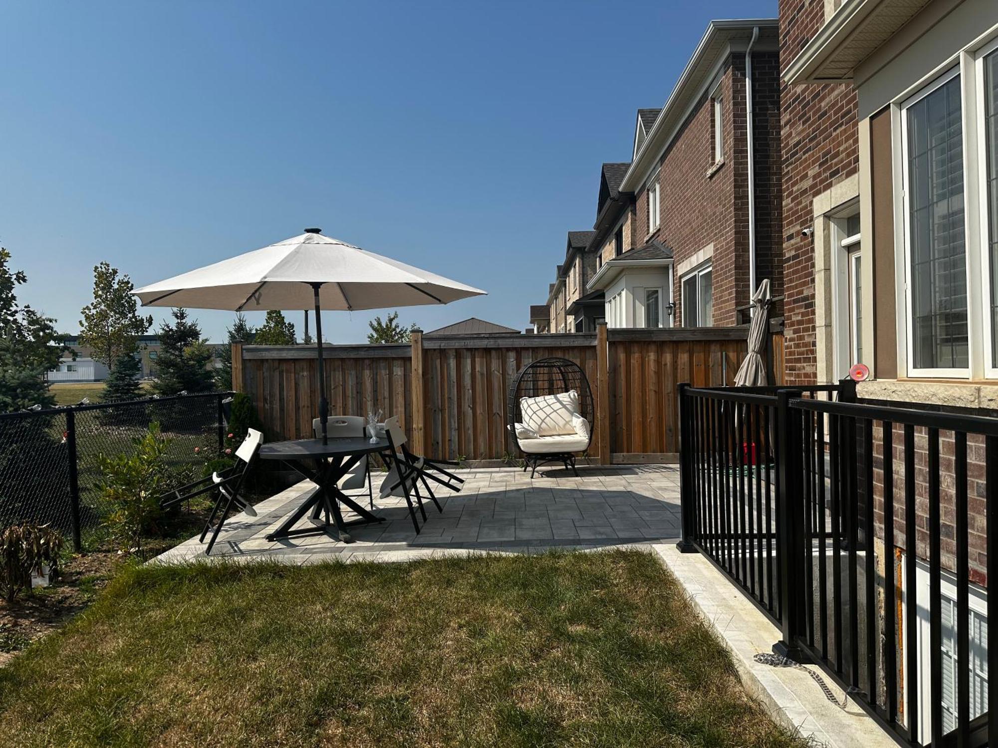 Luxury Basement Apartment In Oakville Buitenkant foto