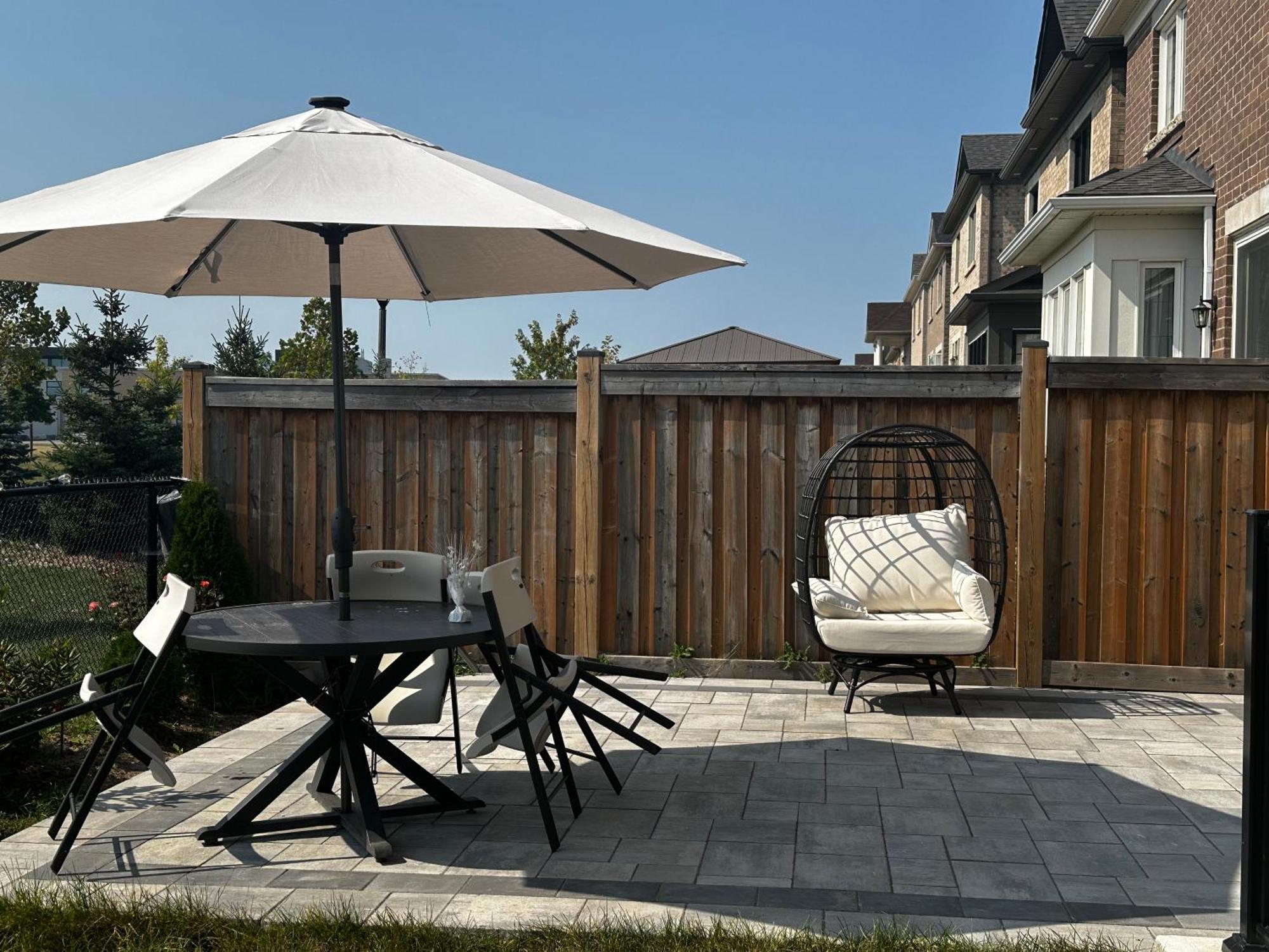 Luxury Basement Apartment In Oakville Buitenkant foto